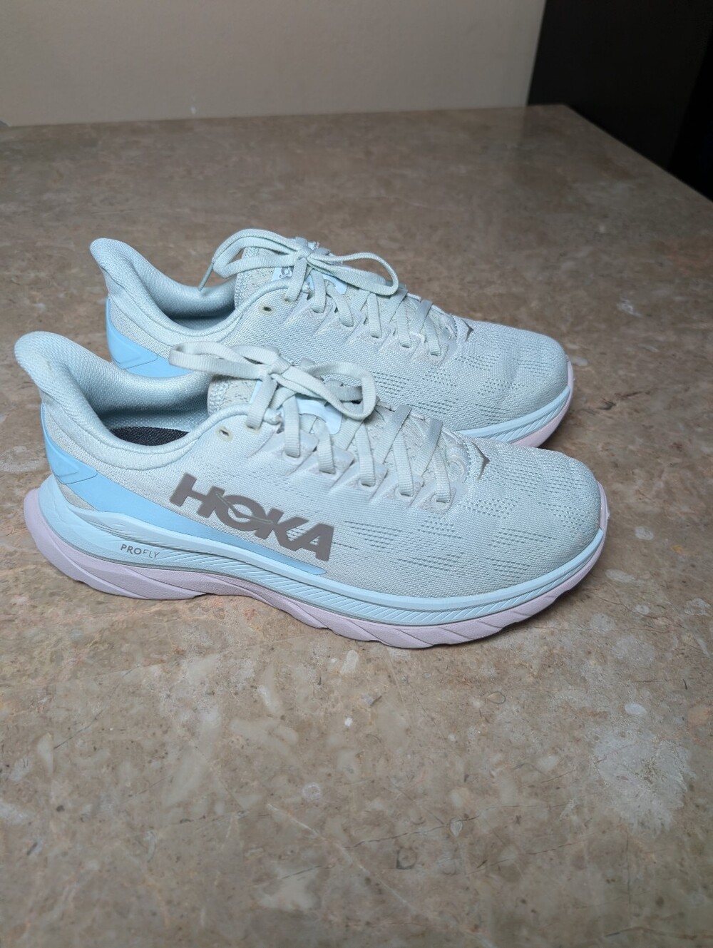 Hoka One One Mach 4 Blue Glass Running Cushioned Shoes Women's Size 8.5 No Box